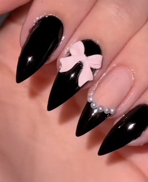 Acrylics With Charms, Light Pink And Black Nails, Black And Pink Coquette, Nails Black And Pink, Almond Nails Black, Pink And Black Nails, Pink Black Nails, Nail Black, Black Almond Nails