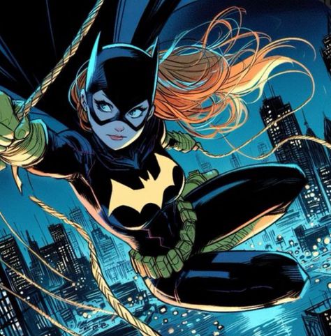 Batgirl Comic, Barbara Gordon Batgirl, Nightwing And Batgirl, Batman Girl, Batgirl Art, Batgirl And Robin, Dc Batgirl, Batman Tattoo, Harley Quinn Comic