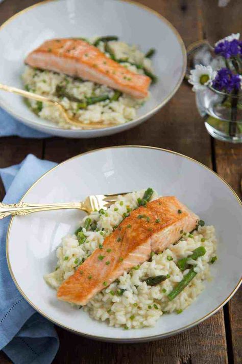 Lemon Asparagus Risotto, Healthy Pork Chop Recipes, Asparagus Risotto, Lemon Asparagus, Whole Roasted Cauliflower, Date Night Recipes, Seared Salmon, Date Night In, Risotto Recipes