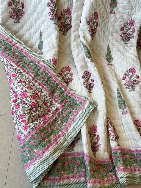 Anokhi Indian Jaipuri Block Print Quilt Printed Reversible Razai Cotton Handmade Floral Quilt, Jaipuri Razai, Bedspread Comforter - Etsy Bedspreads Comforters, Indian Quilt, Cotton Voile Fabric, Block Print Quilt, Pinterest Room Decor, Quilt Comforter, Bedroom Bed Design, Floral Quilt, Quilted Bedspreads