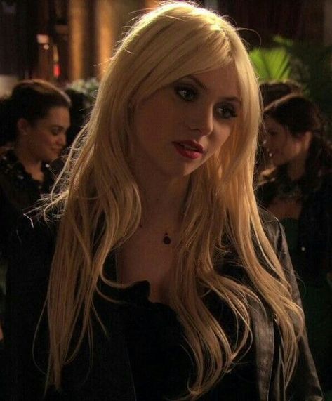 Jennie Humphrey, Jenny Humphrey Style, Taylor Momson, Jenny Humphrey, The Pretty Reckless, Taylor Momsen, Video Editor, Girl Icons, Gossip Girl