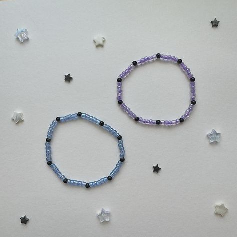 matching handmade beaded purple and blue bracelets ! ⋆. ݁⭒ #beadedjewelry #handmadejewelry #jewelry . Handmade Matching Bracelets, Purple Bracelets Beads, Purple Beads Bracelets, Matching Beads Bracelets, Blue Bracelets, Small Bead Bracelet, Matching Couple Bracelets, Purple Beaded Bracelets, Wire Jewelry Patterns