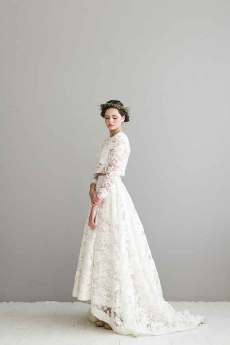 This sweet lacy thing from Houghton NYC. But for a wedding dress? Hmmm.. Not sure about that Wedding Dress Separates, Edgy Bridal, Dresses Bride, Wedding Dresses High Low, Stile Boho Chic, Chic Wedding Dresses, Two Piece Wedding Dress, Cheap Dress, Lovely Fashion