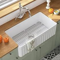 Clean Kitchen Sink, Fireclay Farmhouse Sink, Farmhouse Kitchen Sink, Farmhouse Apron, Kitchen Sink Stainless Steel, Apron Sink Kitchen, Apron Sink, Sink Grid, Farmhouse Aprons