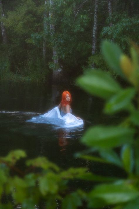 Ethereal Spring photoshoot. Water nymph, goddess, lady of the lake. Photographed at Springs. Sony A6600, Brand Style Board, Water Nymph, Fairy Photoshoot, Lake Photoshoot, Lady Of The Lake, Water Shoot, Water Fairy, Spring Photoshoot