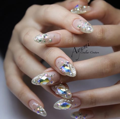 Japan Nail Art, Asian Nails, Nail Jewels, Glamour Nails, Nail Art Wedding, Glass Nails, Gem Nails, Diamond Nails, Nail Art Rhinestones