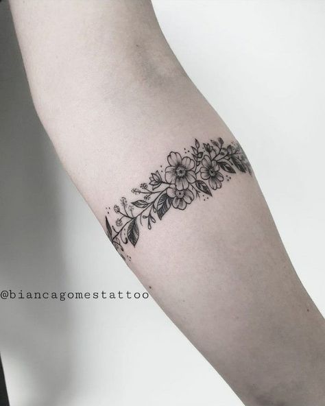 Braslet Tattoo Women, Floral Arm Band Tattoo For Women, Floral Armband Tattoo For Women, Braclet Tattoo Women, Floral Wrist Tattoo Bracelets, Armband Tattoo For Women Unique, Floral Arm Band Tattoo, Floral Armband Tattoo, Thigh Band Tattoo Women