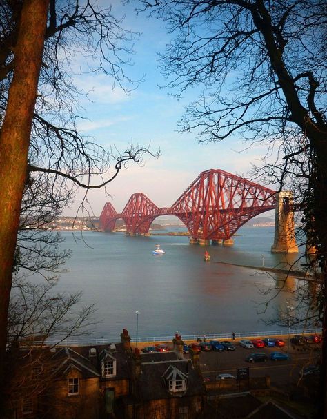 Forth Bridge, Scotland History, City Planner, Scotland Highlands, Scottish Landscape, England And Scotland, Edinburgh Scotland, Scotland Travel, Covered Bridges