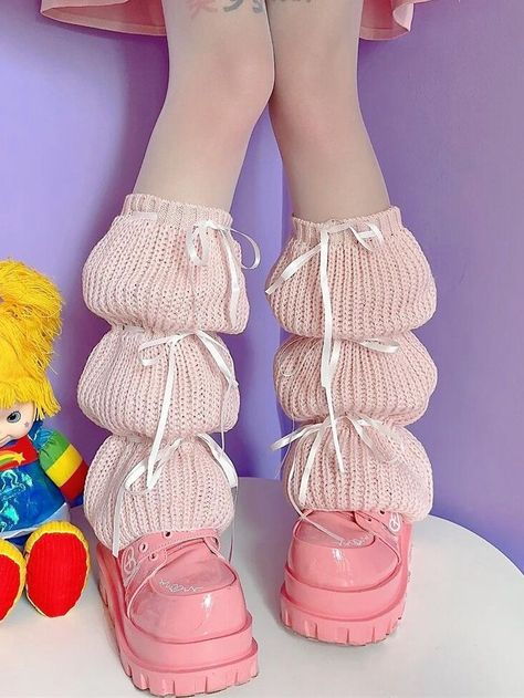 Pink Leg Warmers Aesthetic, Kawaii Crochet Ideas, Aesthetic Leg Warmers, Leg Warmers Aesthetic, Cute Leg Warmers, Pink Alternative Fashion, Pink Leg Warmers, Butterfly Legs, Leg Accessories