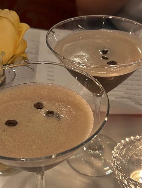 espresso martini happy hour chocolate date drinks with friends italian restaurant night Espresso Martini Picture, Date Drinks, Espresso Martini Aesthetic, Event Drinks, September Moodboard, Expresso Martini, Girlboss Aesthetic, Drinks With Friends, Espresso Martinis