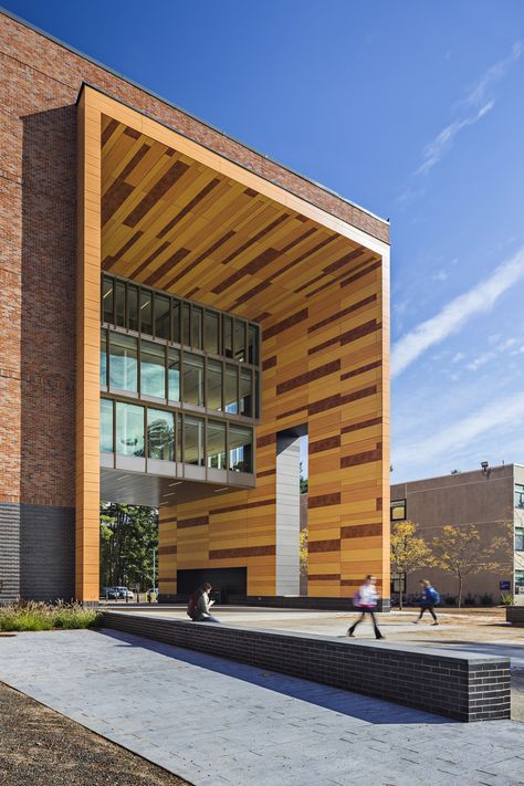 School Lobby Design Entrance, School Entrance Ideas, Hall Exterior Design, School Lobby, Mall Entrance, University Hall, Mall Facade, School Entrance, University Architecture