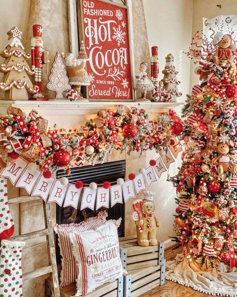 Gingerbread Mantel Ideas, Mrs Claus Kitchen, Happiest Season, Christmas Camper, Gingerbread Ideas, Gingerbread Theme, Gingerbread Christmas Tree, Gingerbread Decor, Gingerbread Christmas Decor