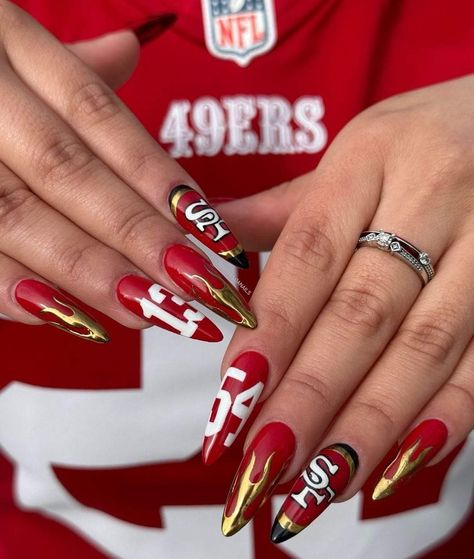 49ers Nails Designs San Francisco, Ou Football Nails, Ut Nails Designs, Nfl Nails Design, Nfl Nail Designs, 49ers Nails Designs Nailart, Chicago Nails Designs, 49er Tattoos For Women, Sf 49ers Nails