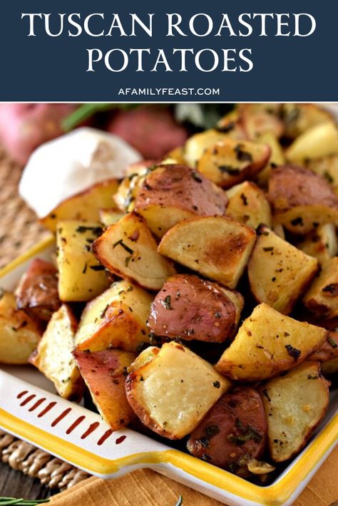 This recipe for Tuscan Roasted Potatoes is a simple and flavorful way to prepare roasted potatoes with olive oil, wine, garlic and a generous amount of seasonings and herbs.  #tuscanpotatoes #roastedpotatoes Tuscan Potatoes, Olive Oil Garlic, Italian Recipe, Asiago, Italian Cooking, Potato Dishes, Red Potatoes, Side Recipes, Roasted Potatoes