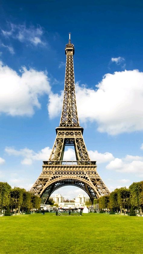 Paris Photography Eiffel Tower, Tower Wallpaper, Paris In Spring, Beautiful Vacation Spots, Paris Tower, Eiffel Tower Photography, Paris Travel Photography, France Eiffel Tower, Wallpaper For Android