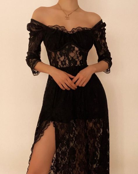 Black Long Sleeve Midi Dress, Prom Dress Inspiration, Lemon Dress, Prom Outfits, Black Lace Dress, Sleeve Midi Dress, Long Sleeve Midi, Long Sleeve Midi Dress, Looks Style