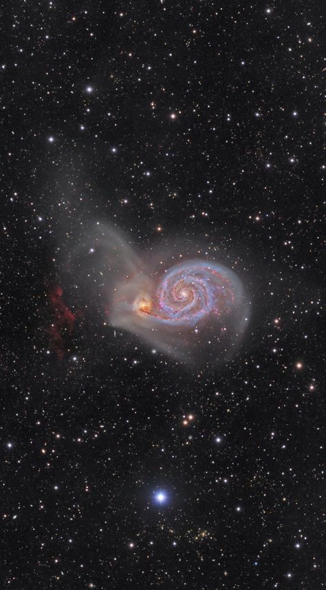 Hubble Space Telescope Pictures, Milky Way Photography, Cosmos Space, Astronomy Pictures, Galaxies Wallpaper, Whirlpool Galaxy, Space Photos, Space Images, Space Pictures