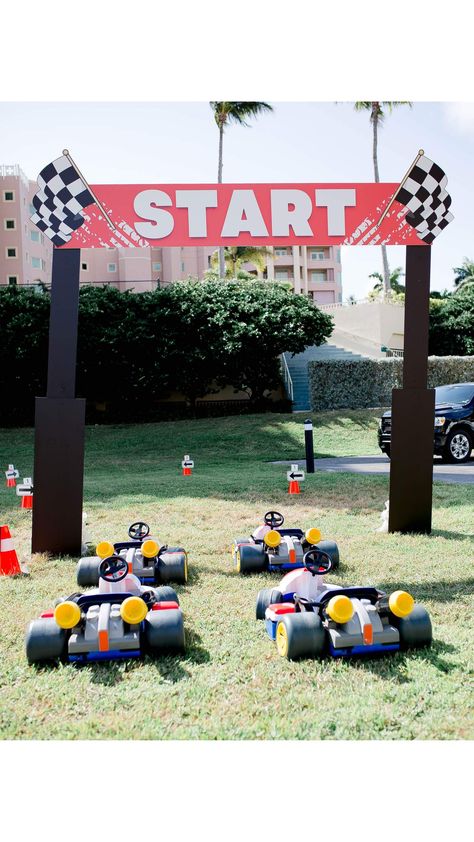 Racing Birthday Party Decorations, Grand Prix Theme Party, Bumper Car Birthday Party, 1st Birthday Race Car Theme Party Ideas, Car Show Party Theme, Race Track Party Ideas, Race Car Backdrop Ideas, Race Car Party Activities, Race Car Birthday Party Ideas Games