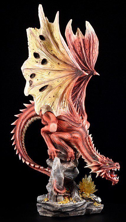 Dragons Lair, Large Dragon, Celtic Dragon, Dragon Decor, Gothic Fantasy Art, Graffiti Alphabet, Dragon Statue, Beautiful Dragon, Dragon Figurines