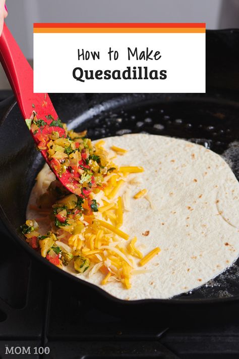 Stove Top Quesadilla, Uncooked Tortillas, Quesadilla Recipes Easy, Quesadilla Maker, How To Make Quesadillas, Lunch Bowls, 10 Minute Meals, Waffle Maker Recipes, Chicken Dishes Easy