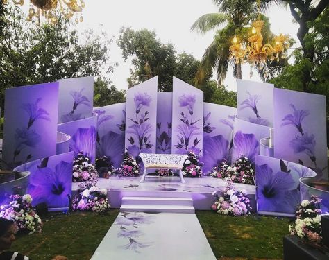 Lavender Sangeet Decor, Lilac Theme Wedding Decor, Purple Haldi Decor, Flex Backdrop, Carnival Haldi, Lavender Backdrop, Beach Wedding Setup, Lilac Decor, Lavender Theme