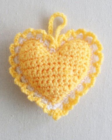 Crochet Sachet, Heart Sachet, Popular Crochet, Crochet Heart Pattern, Valentines Crochet, Holiday Crochet, Yellow Heart, Crochet Free, Crochet Heart