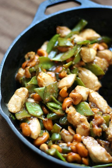 Chinese Cashew Chicken, Chinese Dishes Recipes, Cashew Chicken Recipe, Healthy Chinese, Chinese Chicken Recipes, Gf Food, Asian Chicken Recipes, Soy Free Recipes, Free Lunch