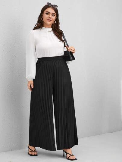 Wide Leg Pants Outfit Plus Size, Elegant Plus Size Outfits, Pleated Pants Outfit, Plus Size Business Attire, Pleated Wide Leg Pants, Outfit Elegantes, Plus Size Workwear, Plus Zise, Wide Leg Pants Outfit