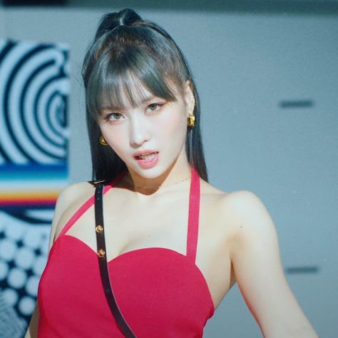 momo twice icon pfp twt layout talk that talk Twt Layout, Momo Hot, Japanese Birthday, Twice Icon, Twice Momo, Momo Twice, Sana Momo, Hirai Momo, Best Kpop