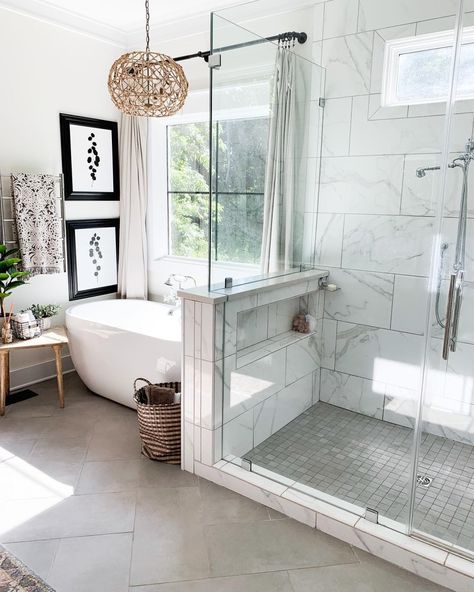 Master Bath White Marble, Small Bathroom Layout Floor Plans Narrow, Modern Bathroom Renovations Master Bath, Pony Wall Shower Ideas Master Bath, Master Bathrooms Designs, Rectangle Bathroom Layout, Small Master Bath Layout, Bathroom Remodel White, Upgrade Bathroom