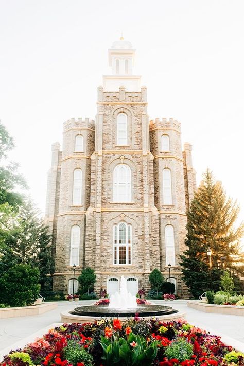 Logan Utah Temple 9 Logan Utah Temple, Logan Temple, Lds Temple Pictures, Temple Photography, Utah Temples, Christian Backgrounds, Temple Pictures, Logan Utah, Family Forever