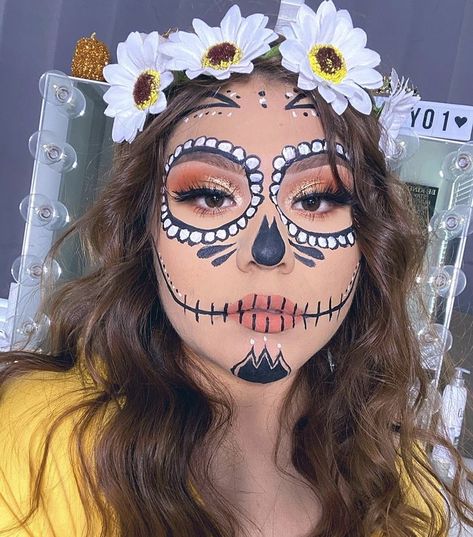 Simple Dia De Los Muertos Makeup Ideas, Katrina Makeup La Catrina, La Catrina Makeup Easy, Catrina Halloween Costumes, Catrina Makeup Simple, Dia De Los Muertos Face Paint Ideas Easy, Easy Catrina Makeup Kids, Sugar Skull Makeup Easy Simple, Catrina Costume Make Up