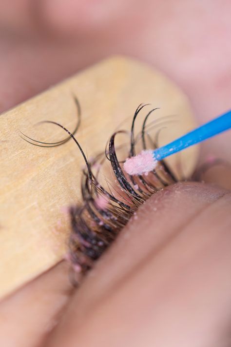 As a lash artist, knowing how to remove eyelash extensions properly is just as important as applying them. Professional removal techniques ensure the health of your clients’ natural lashes while preventing discomfort. Here’s a guide to the best removal practices, plus expert tips to help your clients make their eyelash extensions last longer!

Click the link to know more tips about how you can safely remove lash extensions! Eyelash Extensions Tips, Remove Eyelash Extensions, Remove Lash Extensions, Eyelash Extension Removal, For Lash, Lash Artist, Natural Lashes, Eyelash Extension, Lash Extensions