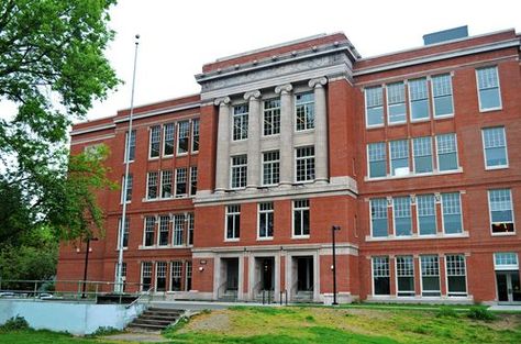 .....Washington High School building. American High School Exterior, Small School Building, Small School Building Design, Old School Building, Portland Architecture, America School, High School Building, High Photos, Bar Renovation