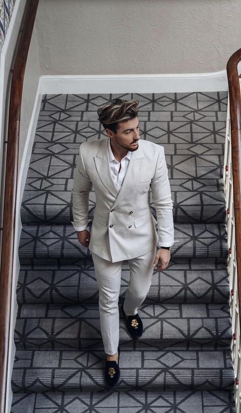 white double breasted suit. #mensfashion #mensclothing #fashion #menstyledestination #style #shoes 📸 IG: rowanrow Double Breasted Suit Men Wedding, Mens White Suit, Male Suits, Wedding Suits Men Black, Double Breasted Suit Men, Husband Fashion, Wedding Kurta, Wedding Kurta For Men, Blazer Outfits Men