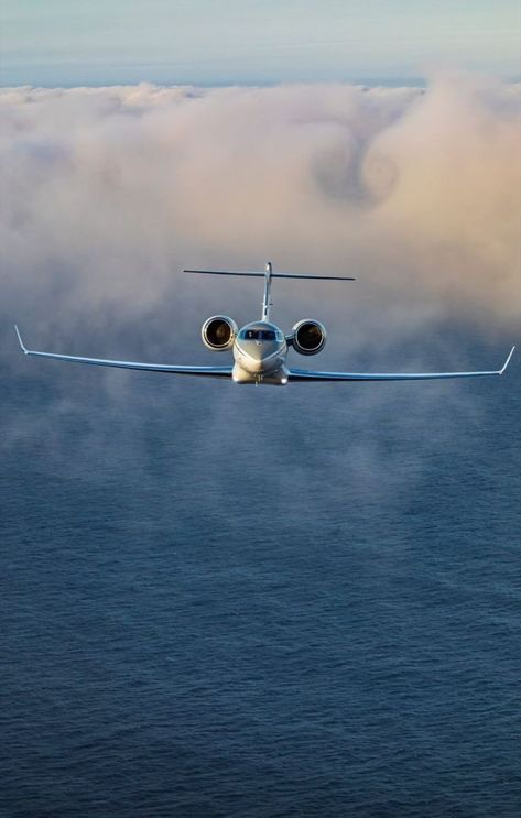 G650 Gulfstream, Private Jet Wallpaper, Plane Private, Private Jet Aesthetic, Jets Privés De Luxe, Executive Jet, Private Jet Plane, Private Jet Travel, Gulfstream G650