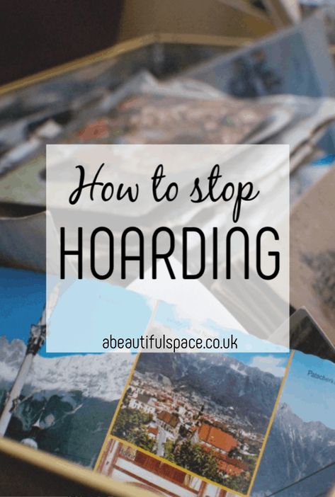 How to stop hoarding - 9 simple and effective steps to help you declutter for good #hoarding #declutter #hoard #stophoarding #declutteringtips #decluttering Stop Hoarding Tips, How To Stop Hoarding, Hoarding Help, Paper Beads Diy, Hoarding Design, Living With Less, Box Lunches, Clutter Control, Minimalist Bedroom Decor