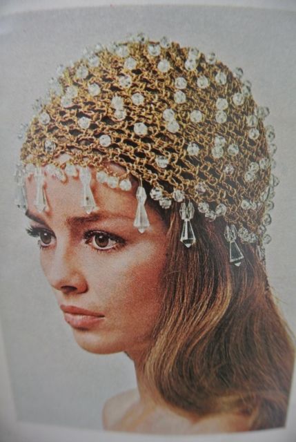 I'm loving this #crochet beaded hat that was featured in a 1972 issue of McCalls magazine Beaded Beanie, Printable Crochet Patterns, 70s Hats, Graphic Crochet, 1970s Crochet, 70s Crochet, Beaded Headpiece, 1970s Style, Beaded Hat