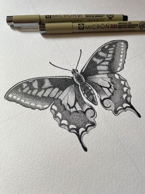 Dot Sketch Drawing, Butterfly Stippling Art, Dot Work Butterfly Tattoo, Stippling Butterfly, Butterfly Sketch Pencil, Butterfly Pointillism, Dot Work Drawing, Pen Dot Drawing, Stipling Ideas