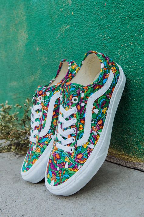 The Old Skool Tapered Mushroom Floral shoe features a radiant, multi-toned allover print that extends down the sidewalls. Available at vans.com/classics Shoe Designs, Stitch Fix Stylist, Floral Shoes, Vans Off The Wall, Painted Shoes, Custom Sneakers, Old Skool, Vans Authentic Sneaker, Shoe Game