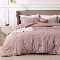 Brushing Technique, Beige Comforter, Full Size Comforter, Full Comforter Sets, Pink Comforter, Queen Size Comforter, King Size Comforters, Twin Xl Comforter, Simplistic Style