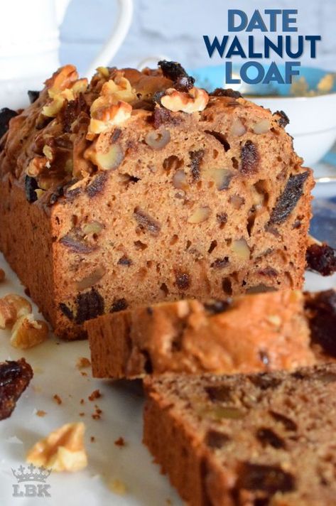 Date Walnut Loaf - Lord Byron's Kitchen Bread Loafs, Tea Breads, Date And Walnut Loaf, Date Loaf, Date Bread, Date And Walnut Cake, Walnut Loaf, Date Nut Bread, Nut Loaf