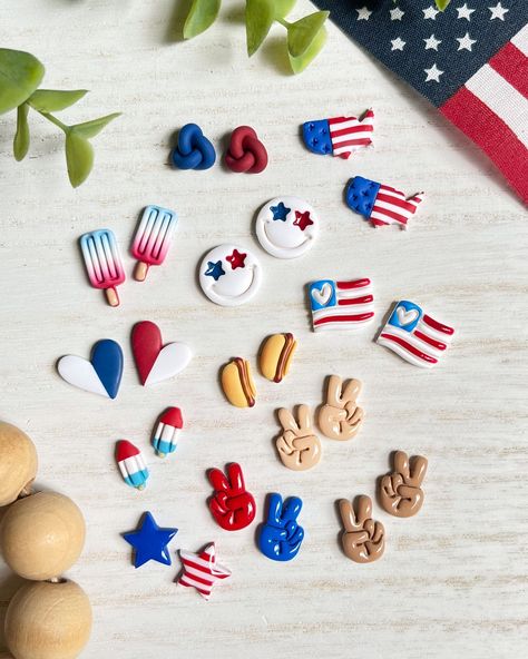 Happy Friday! 🎉 The 4th of July is just around the corner, don’t forget to grab your patriotic studs now to get them in time for the celebration 🇺🇸🎆. . . . #PolymerClay #HandmadeJewelry #EarringsOfInstagram #JewelryDesign #HandmadeEarrings #EarringAddict #PolymerClayEarrings #PolymerClayJewelry #ClayEarrings #ClayJewelry #PolymerClayCreations #PolymerClayArtist #4thOfJuly #FourthOfJuly #IndependenceDay #PatrioticJewelry #RedWhiteAndBlue #StarsAndStripes #usaearrings #trendingearrings #cutehol... 4th Of July Clay Earrings, Fourth Of July Jewelry, 4th Of July Earrings, Patriotic Jewelry, 3 Earrings, Diy Earrings Polymer Clay, Unique Products Design, Holiday Earring, Diy Clay Crafts