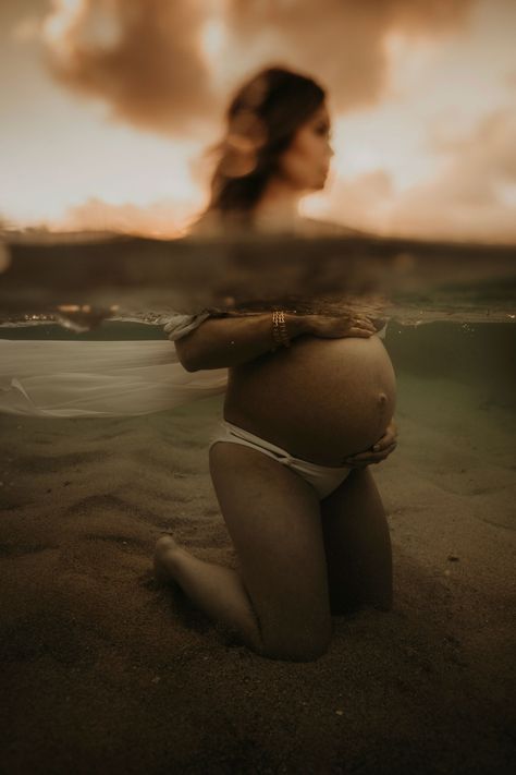 Hawaii-Underwater-Maternity-Photo Maternity Water Photography, Water Maternity Photos, Hawaii Underwater, Hawaii Babymoon, Expecting Couple, First Second Third, Baby Moon, Maternity Pics, Water Photography