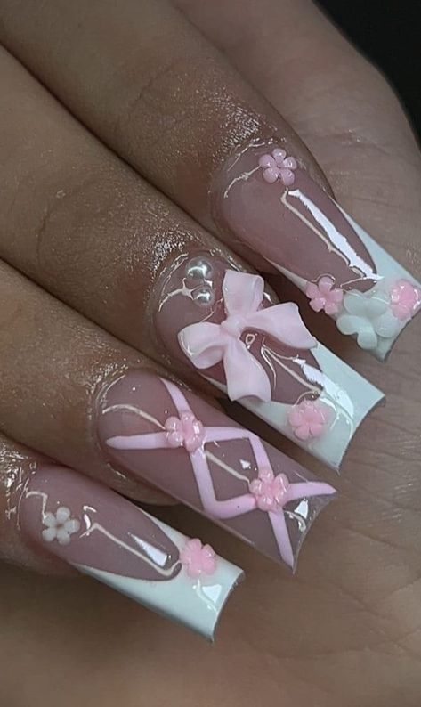 Nails Acrylic Back To School 2024, Nails Acrylic French With Design, Cute Nails Acrylic Summer 2024, Begginer Nails Design, Square Nails With Charms, Acrylic Nails Coquette, Couqutte Nail Ideas, First Day Of School Nails Acrylic, Nails Press On