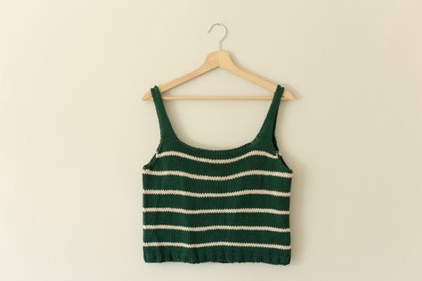 Summer Knitting, Knitting Pattern, Knitting Patterns, Beauty Book, Art Collection, Emerald, Bathing Beauties, Tank Top, Tank Tops