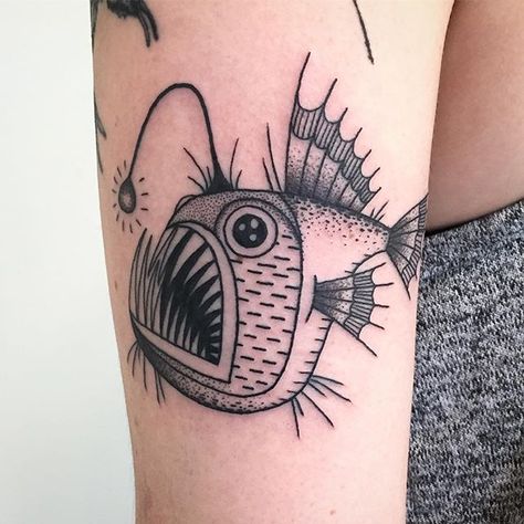 Gnarly little angler fish from today. Thanks so much Shannon! Angler Fish Tattoo, Whale Tattoos, Circle Tattoos, Sunflower Tattoos, Wolf Tattoo Design, Cherry Blossom Tattoo, Blossom Tattoo, Angler Fish, Tattoo Illustration