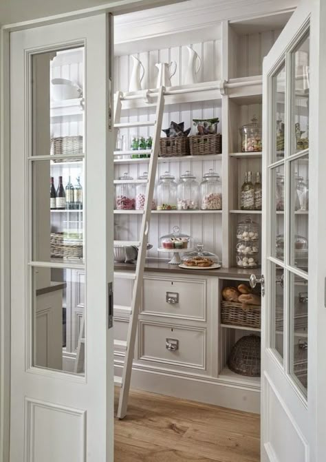 Pantry Inspiration, Dream Pantry, Farmhouse Pantry, Pantry Room, French Country Kitchens, Kitchen Pantry Design, Tiny Space, Butler's Pantry, Pantry Design