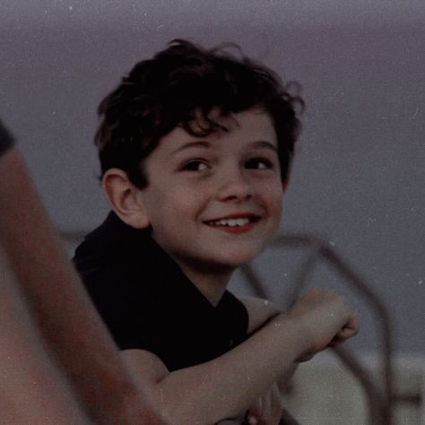 CUTE NOAH JUPE ❤️ Secondary Characters, Found Family, Boy Face, Boy Character, Aesthetic Boy, Bradley Cooper, Child Actors, Jacob Black, Character Aesthetic