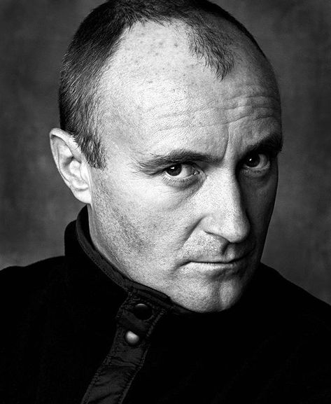 Andy Gotts, Classic Rock Artists, Peter Gabriel, Rock Songs, Phil Collins, Celebrity Portraits, Portrait Ideas, Types Of Music, Music Legends